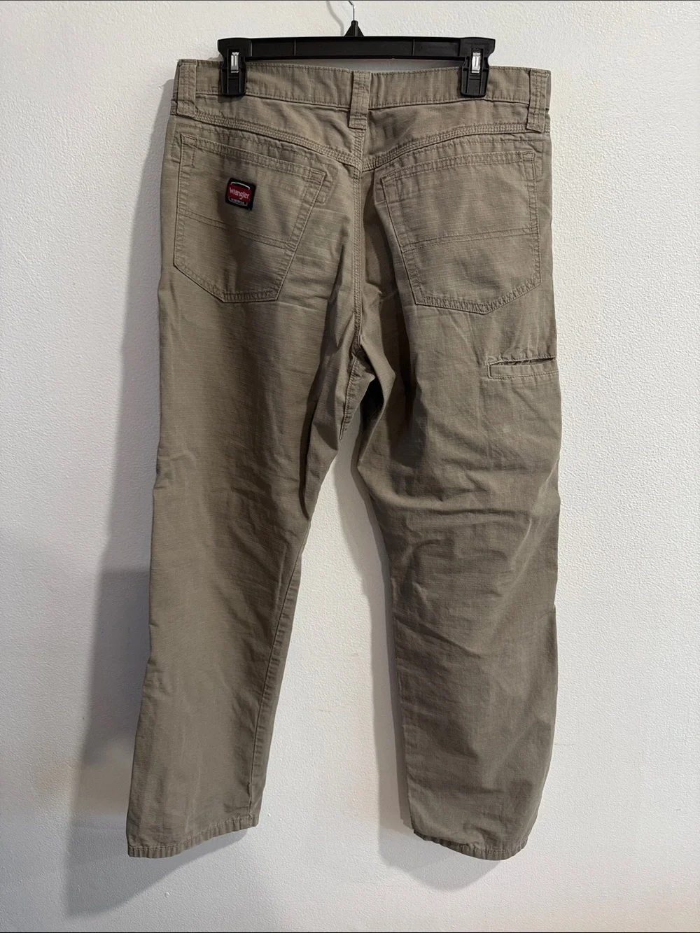 Wrangler Workwear Carpenter Khaki Pants size 32 x 30